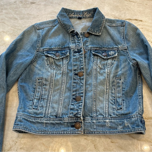American Eagle | Cropped Denim Jacket | Women's Size Medium - Picture 5 of 10